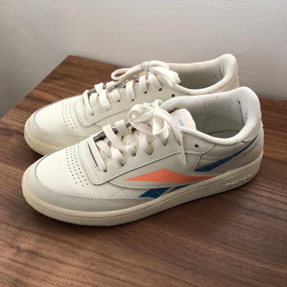 Reebok Classic Sneakers 6.5 - Only Worn Once